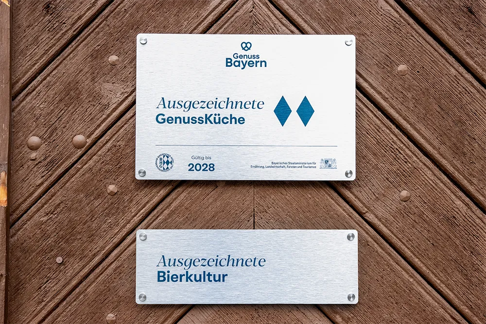 Schild der Auszeichnung in Nahaufnahme